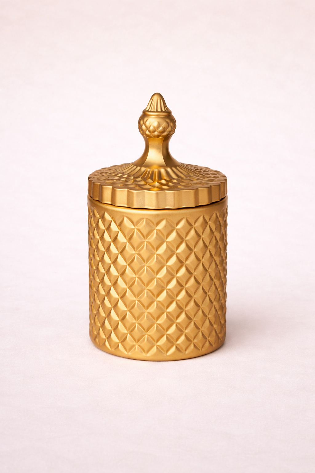Suvarna Royale Golden Diamond-Textured Jar Candle with Finial Lid - Luxury Festive Decor